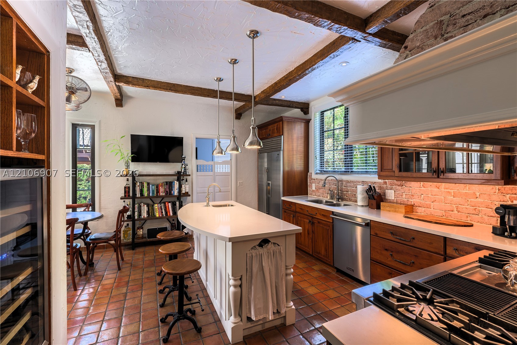 1822 Country Clb Prado Coral Gables, FL 33134