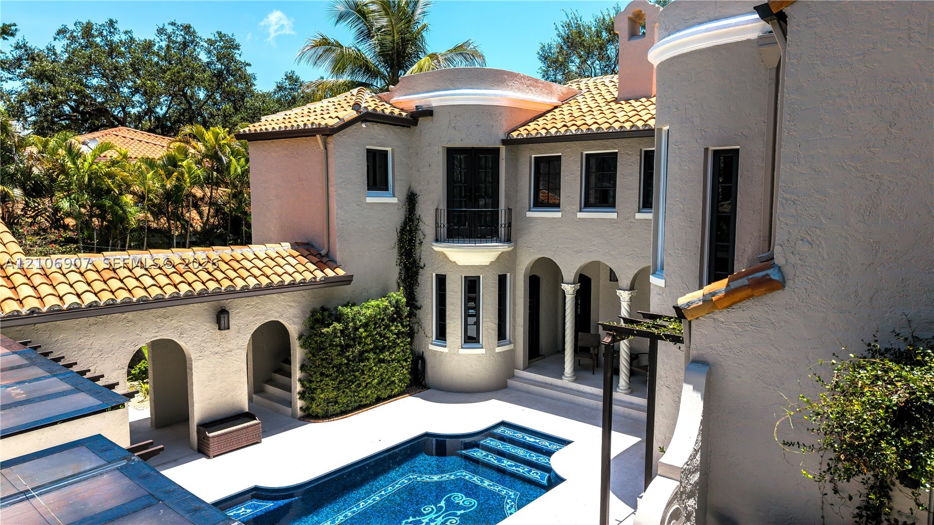 1822 Country Clb Prado Coral Gables, FL 33134