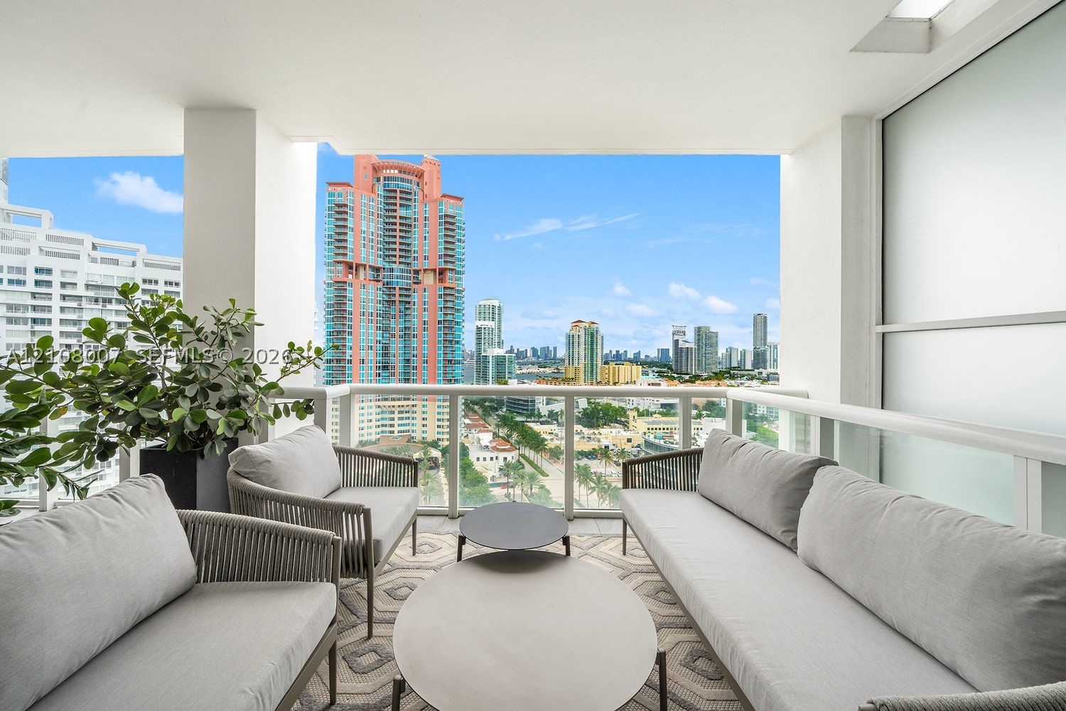 50 S Pointe Dr #1805 Miami Beach, FL 33139