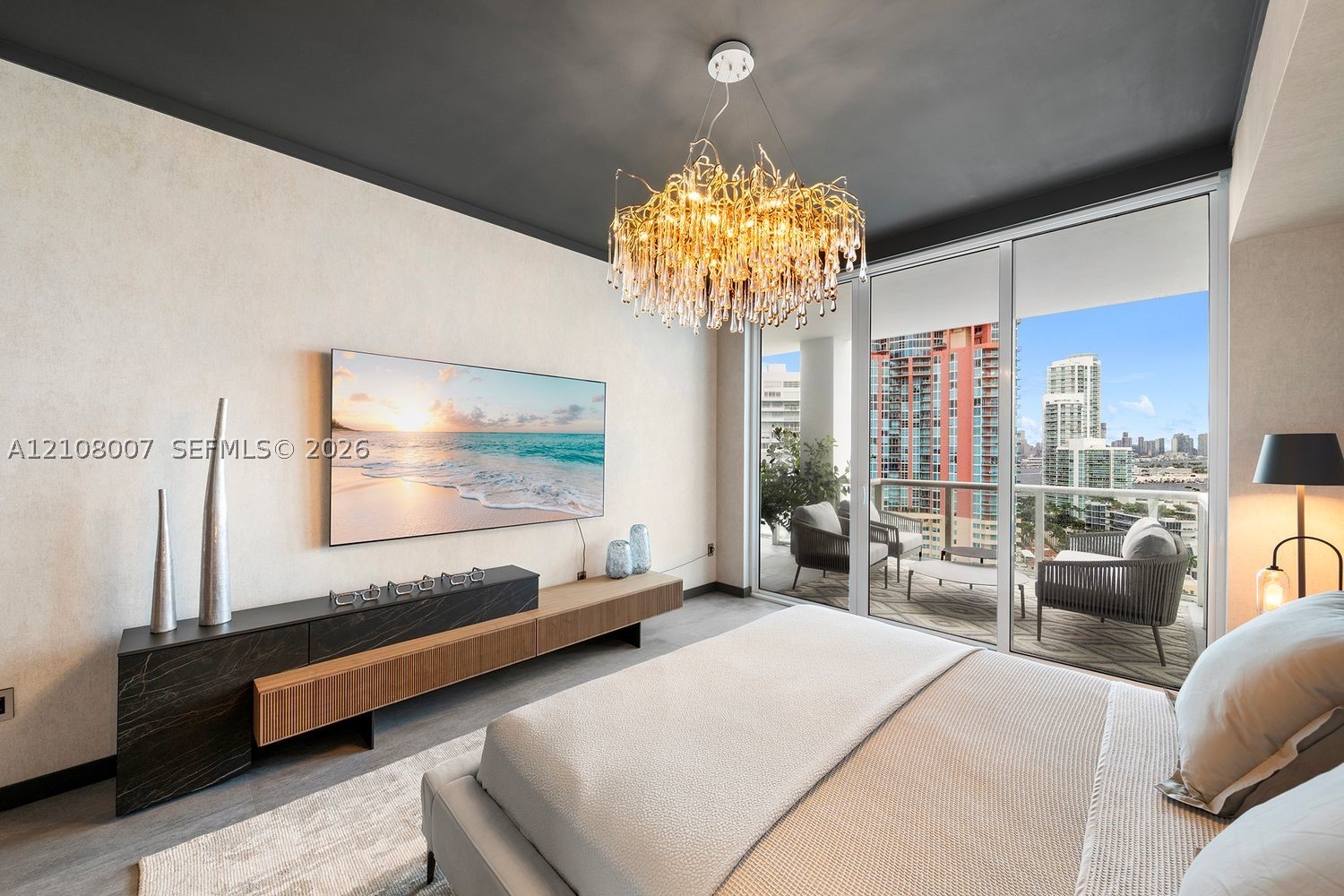 50 S Pointe Dr #1805 Miami Beach, FL 33139