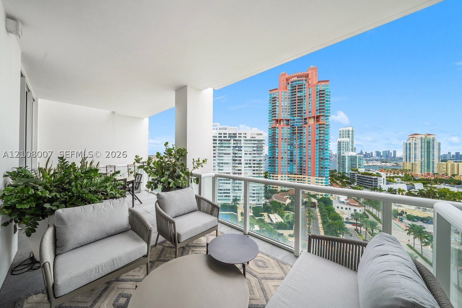 50 S Pointe Dr #1805 Miami Beach, FL 33139