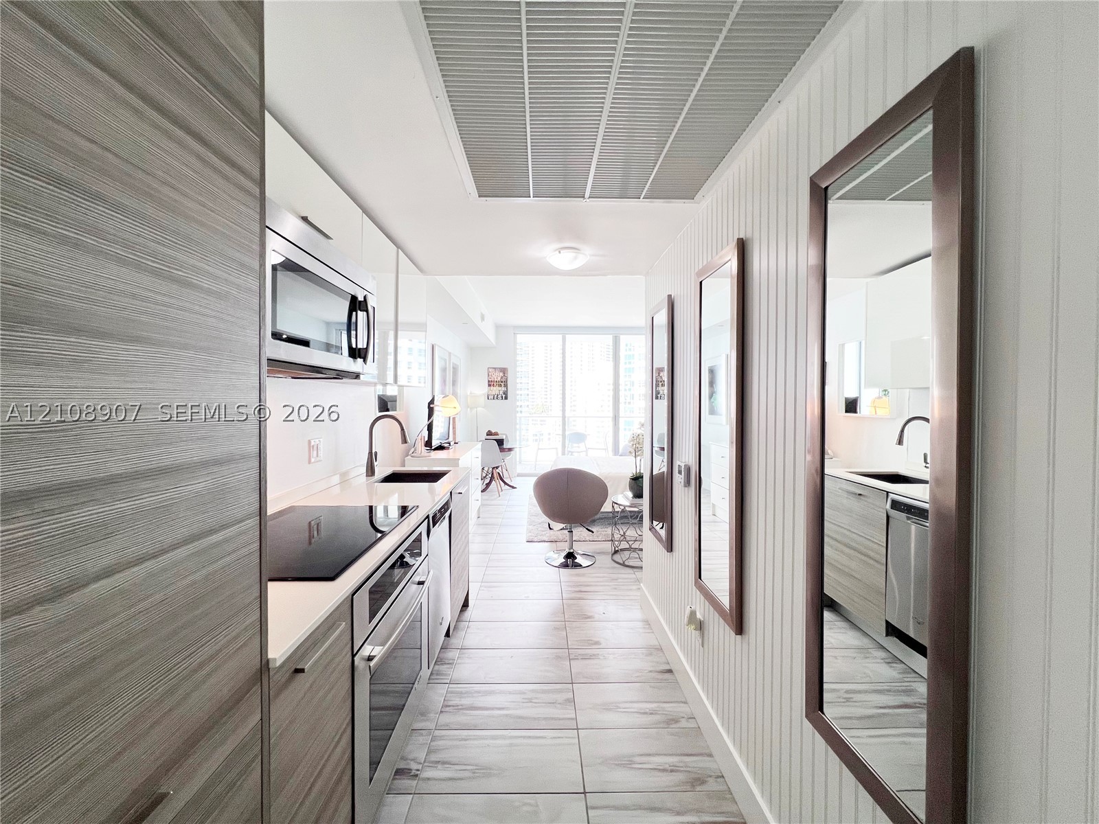 image Brickell House2