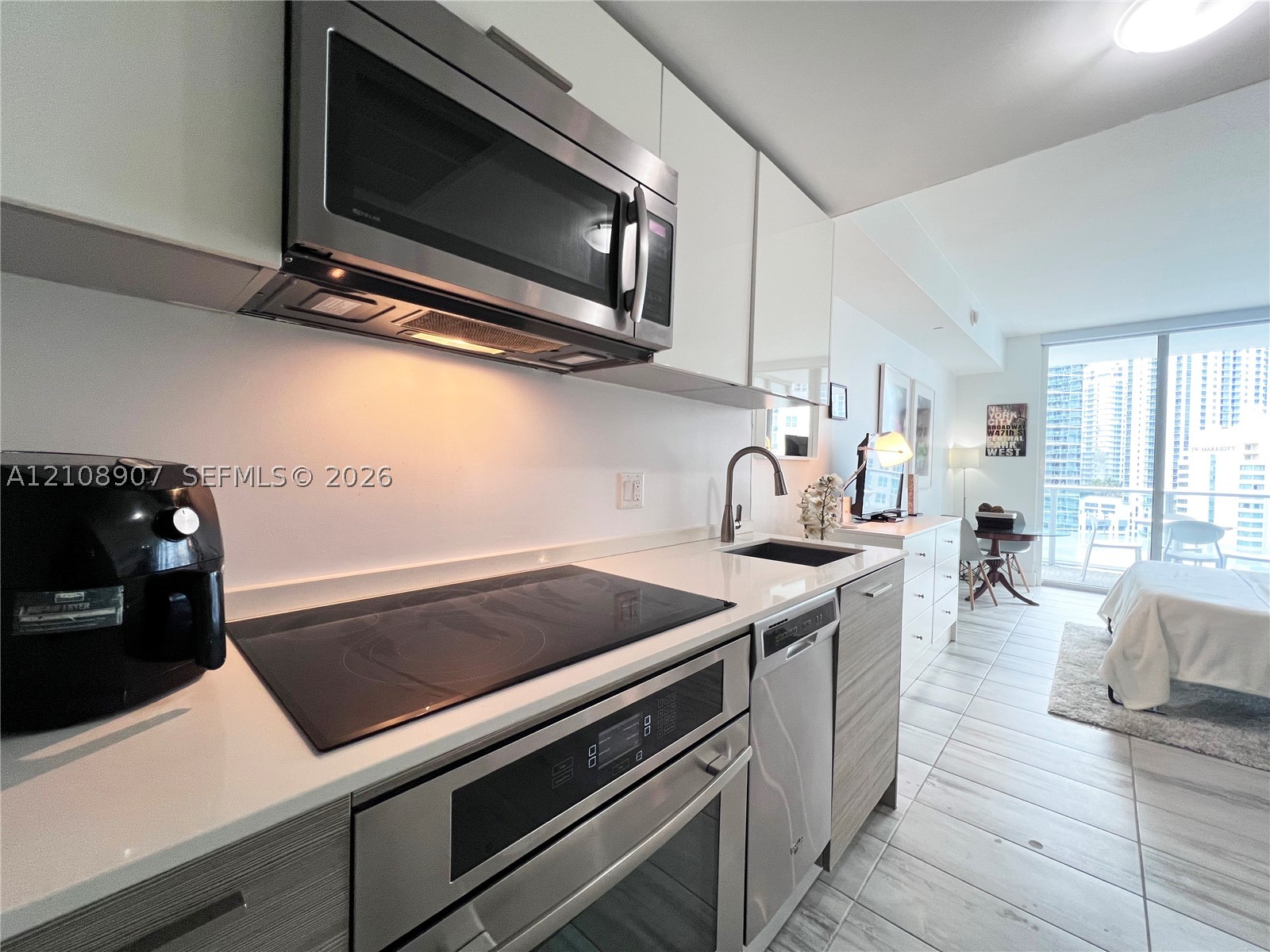 image Brickell House4