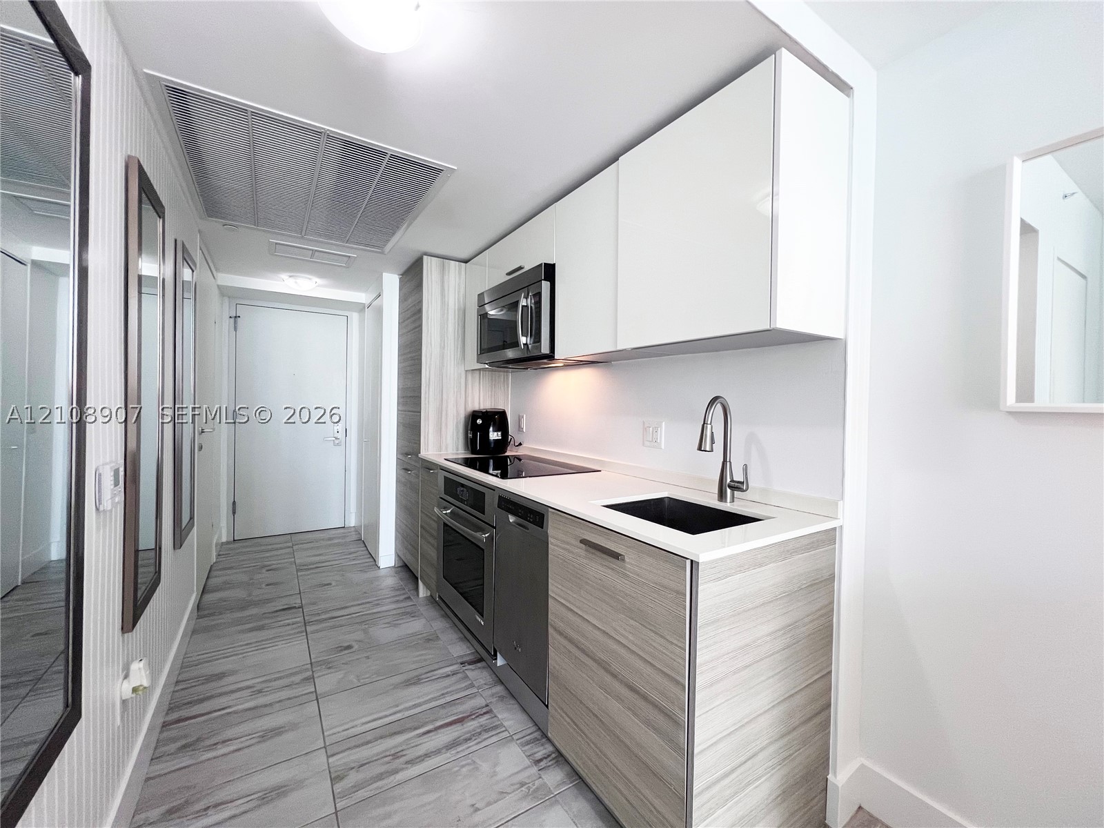 image Brickell House6