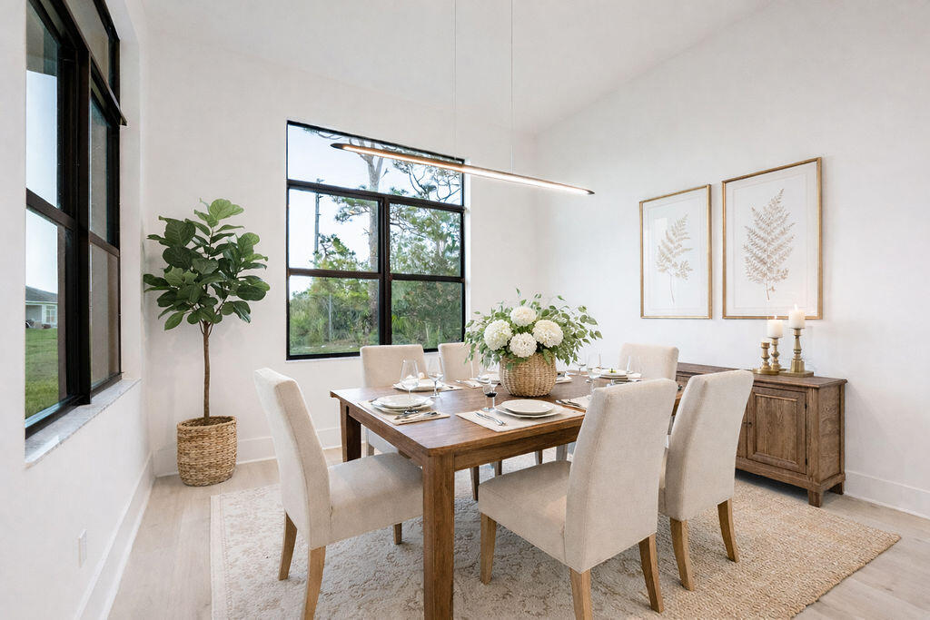 2293 SE Canopy Cv Port St Lucie, FL 34984