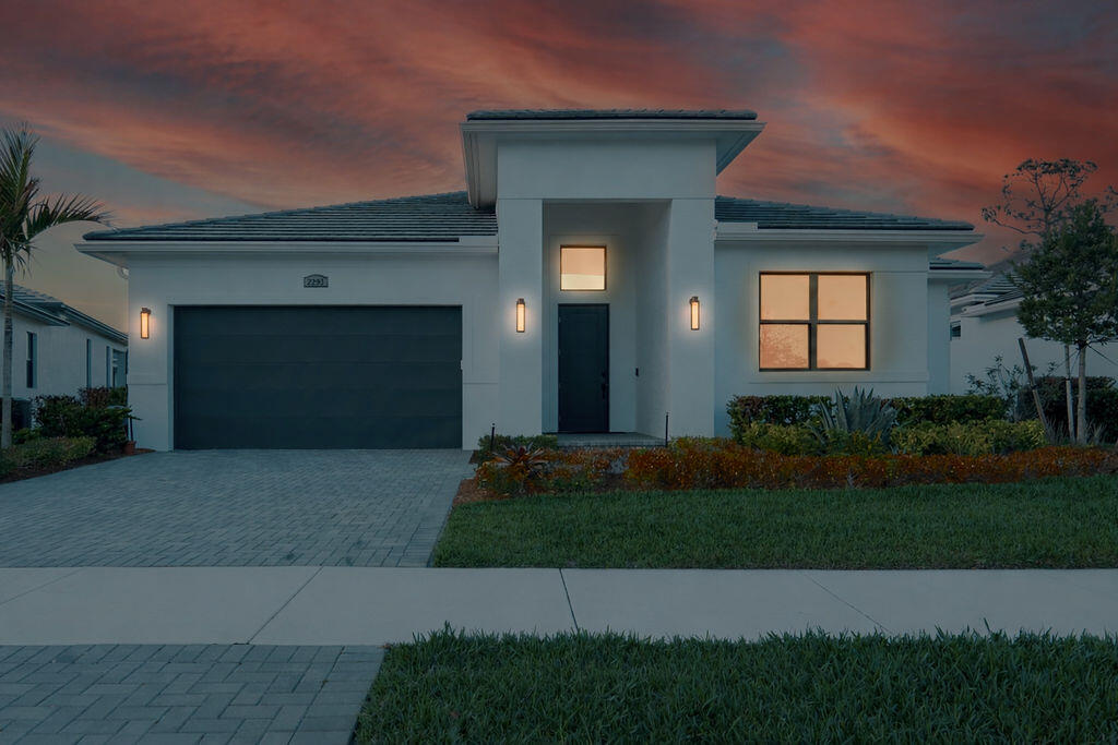 2293 SE Canopy Cv Port St Lucie, FL 34984