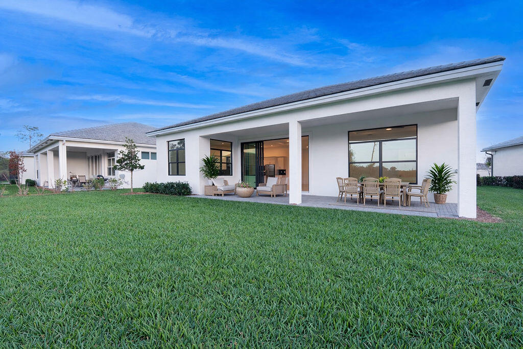 2293 SE Canopy Cv Port St Lucie, FL 34984