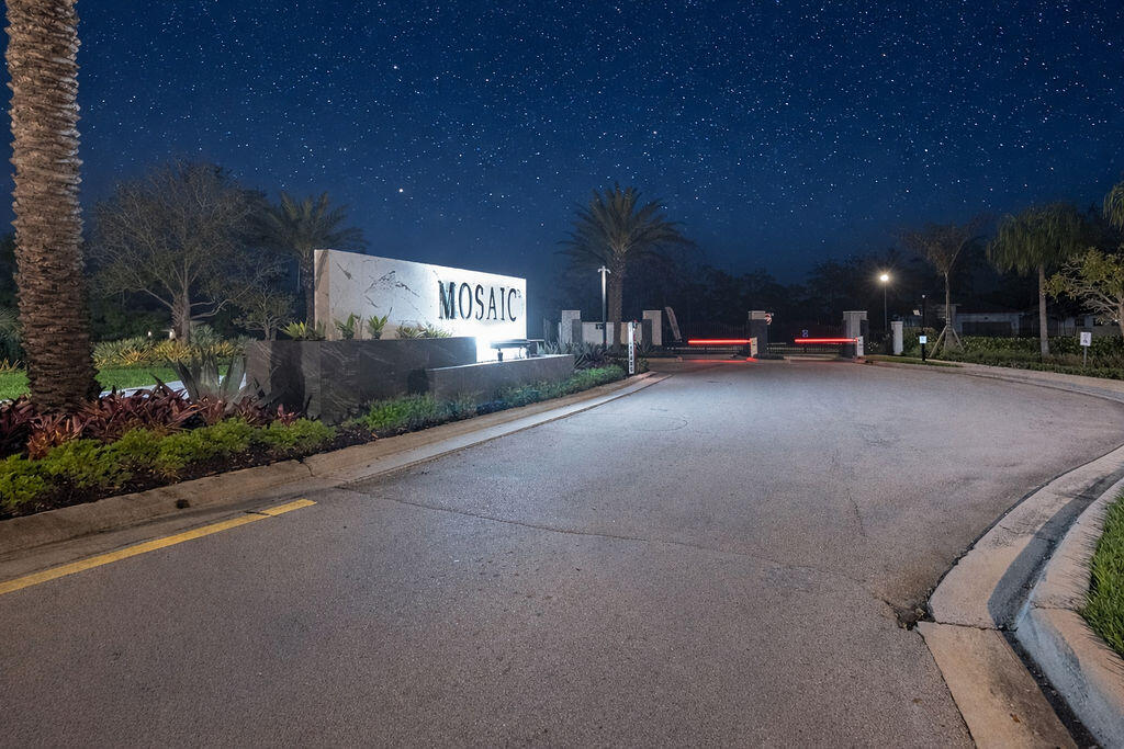 2293 SE Canopy Cv Port St Lucie, FL 34984