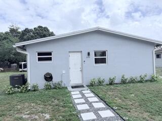 2710 NW 24th #1-2