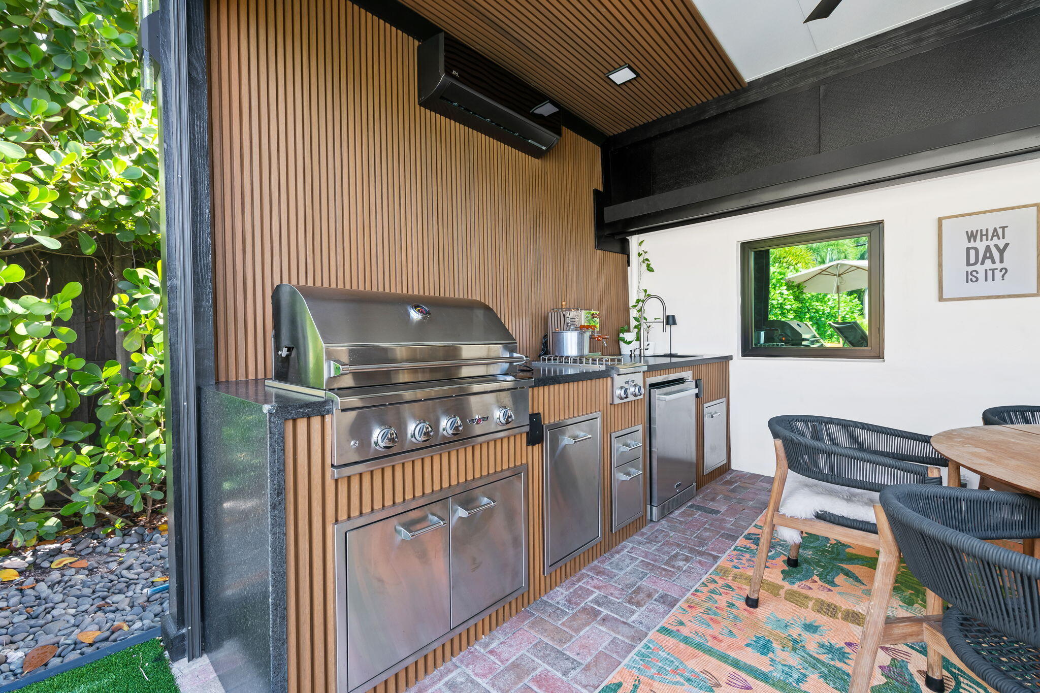 1529 NE 17th Fort Lauderdale, FL 33304