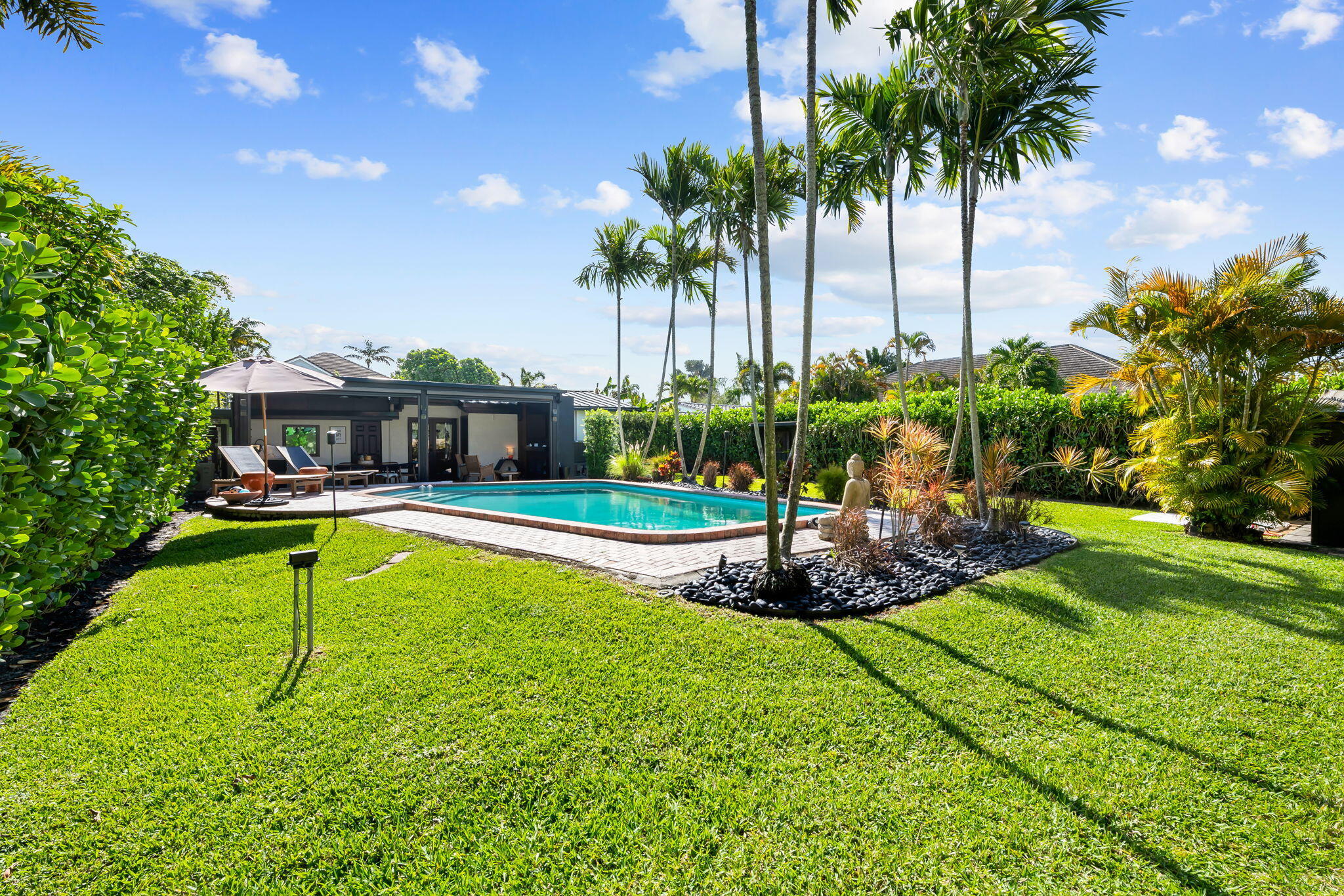 1529 NE 17th Fort Lauderdale, FL 33304