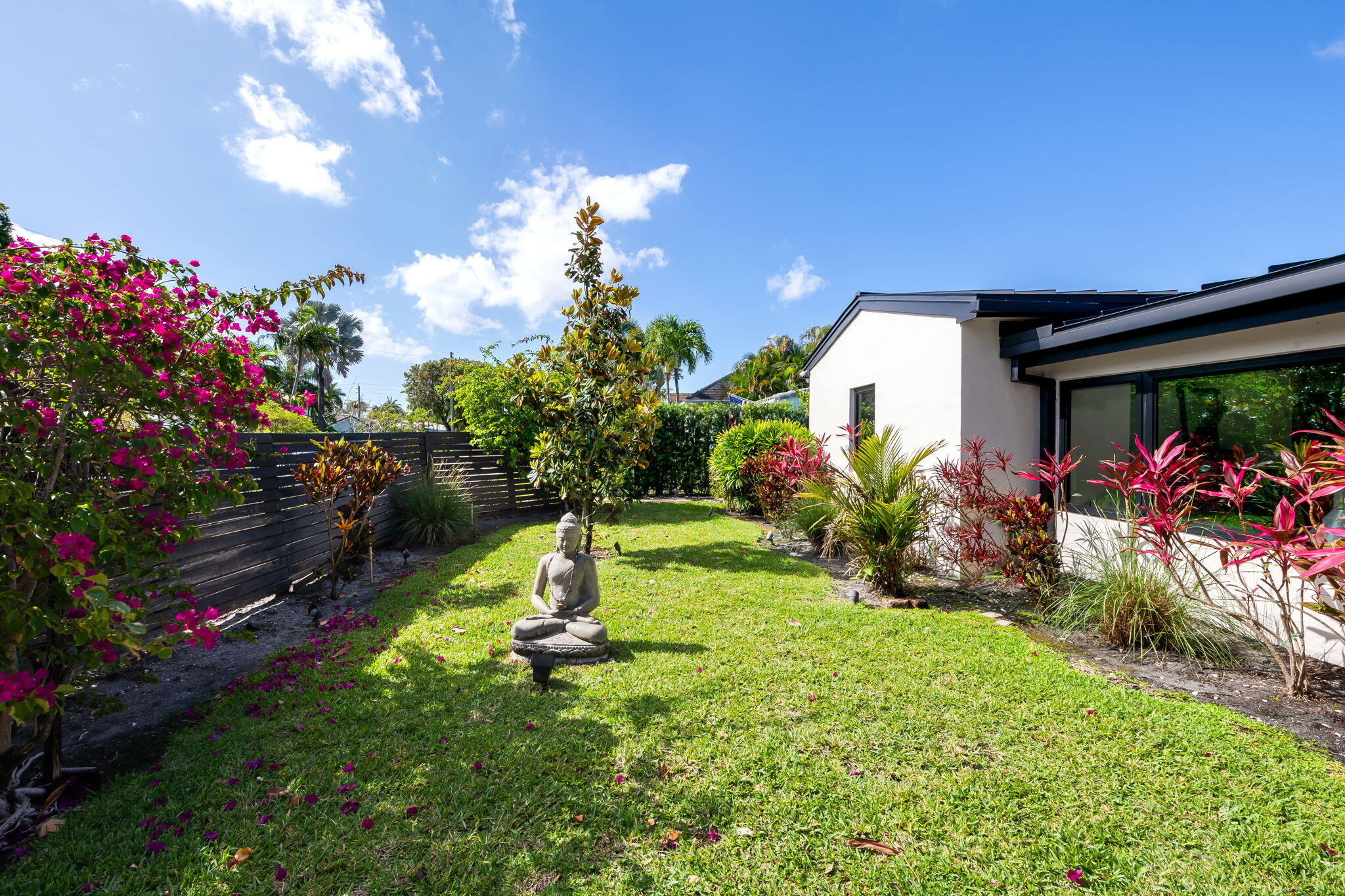 1529 NE 17th Fort Lauderdale, FL 33304