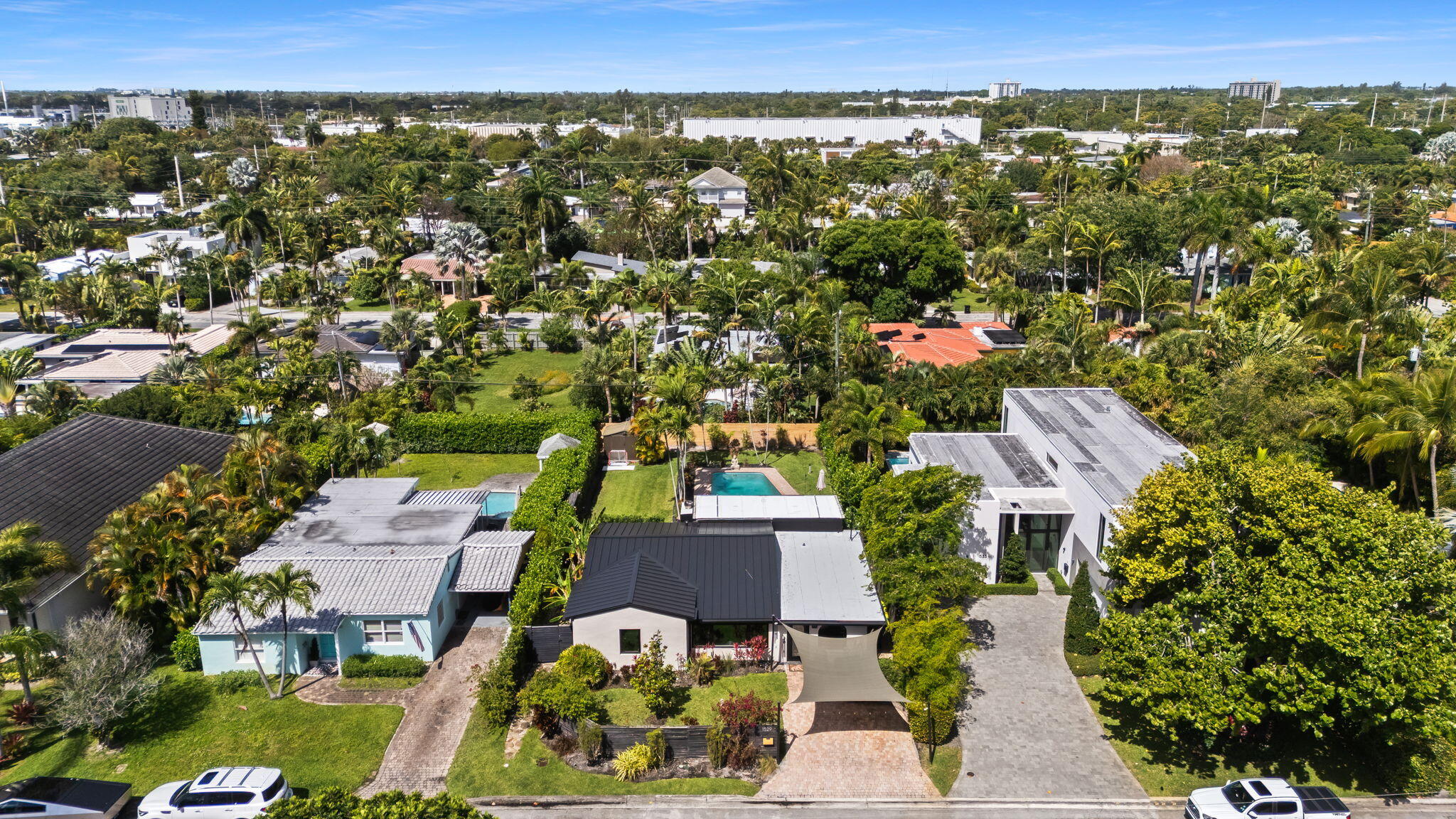 1529 NE 17th Fort Lauderdale, FL 33304