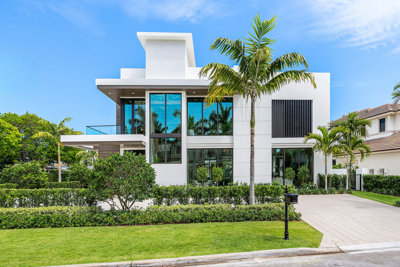 303 S Maya Palm Boca Raton, FL 33432