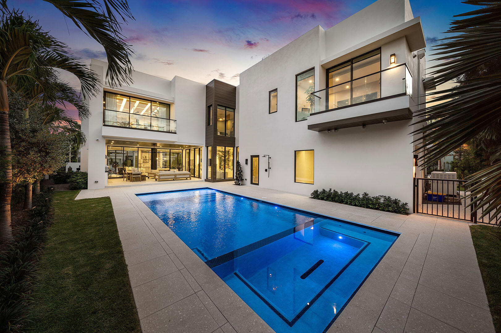 303 S Maya Palm Boca Raton, FL 33432