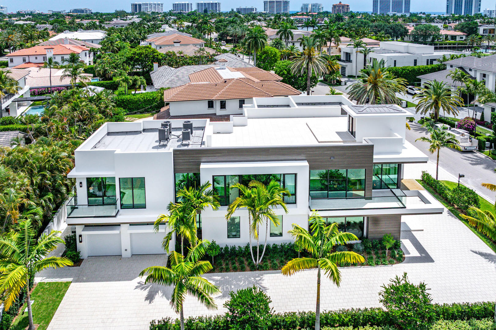 303 S Maya Palm Boca Raton, FL 33432