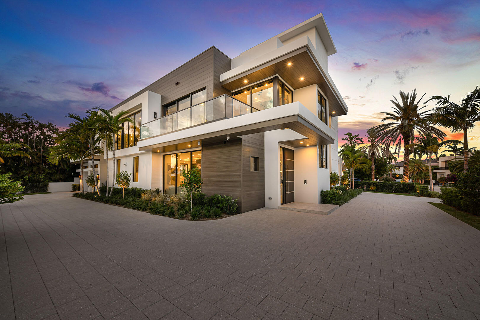 303 S Maya Palm Boca Raton, FL 33432