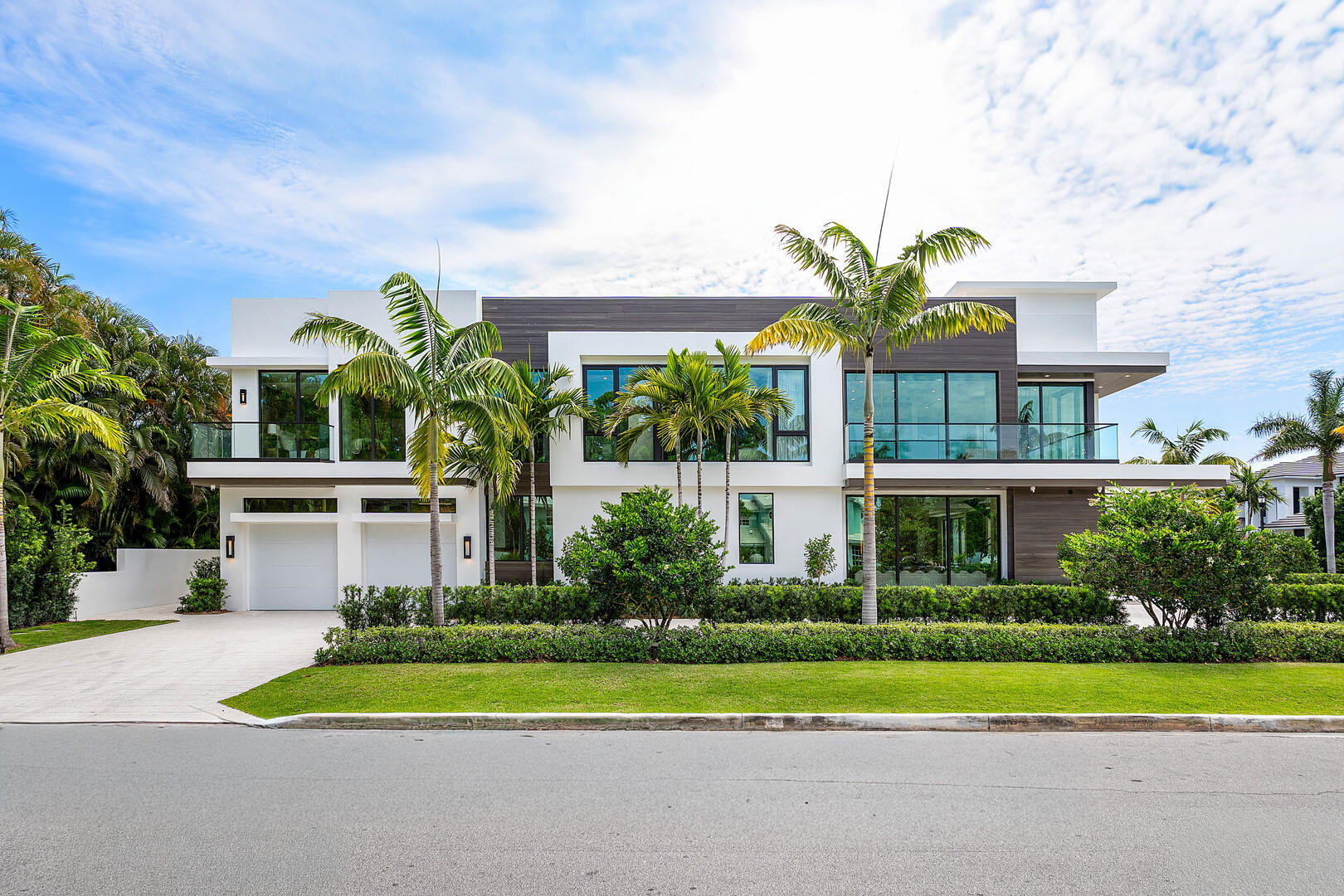 303 S Maya Palm Boca Raton, FL 33432