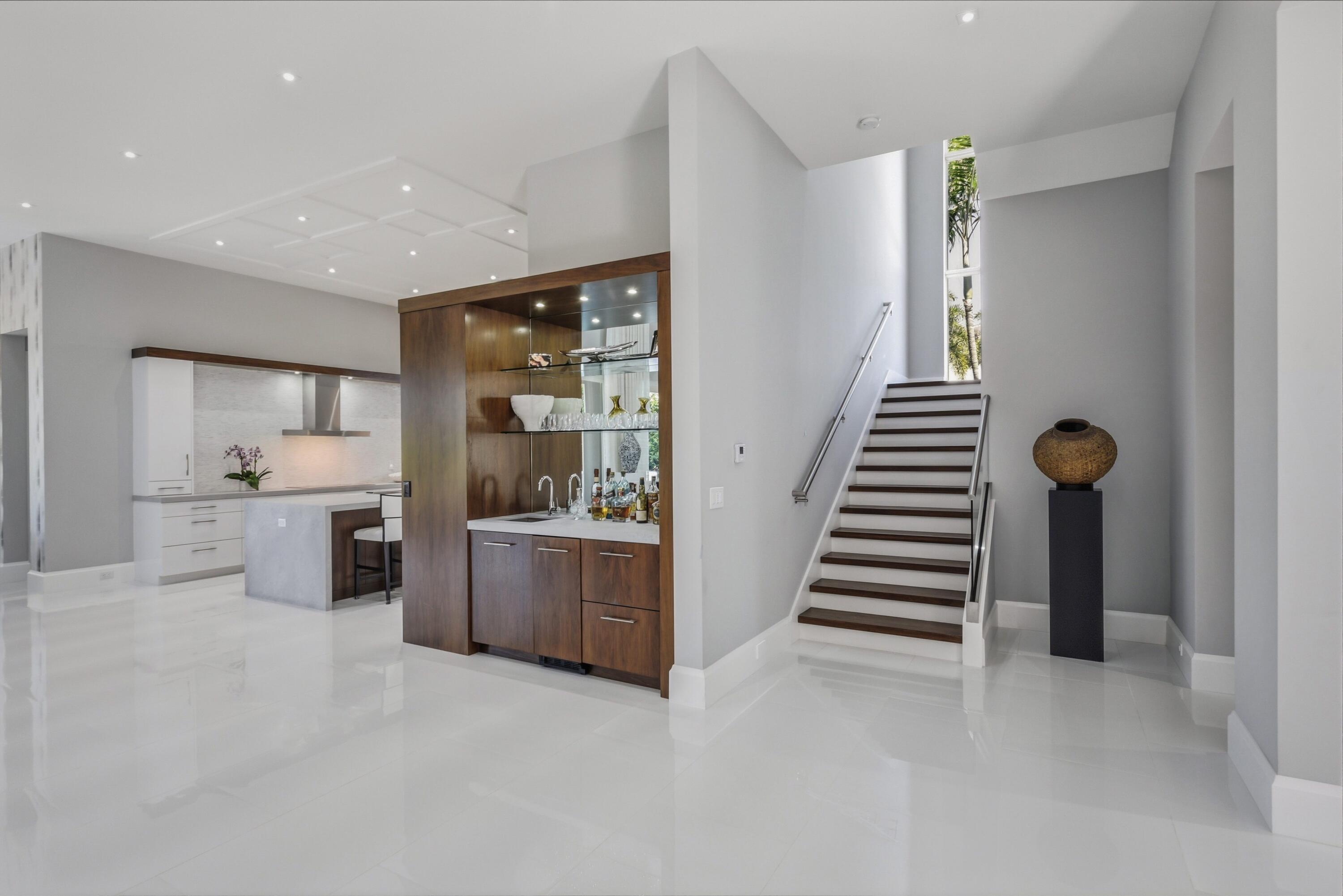 17661 Scarsdale Boca Raton, FL 33496