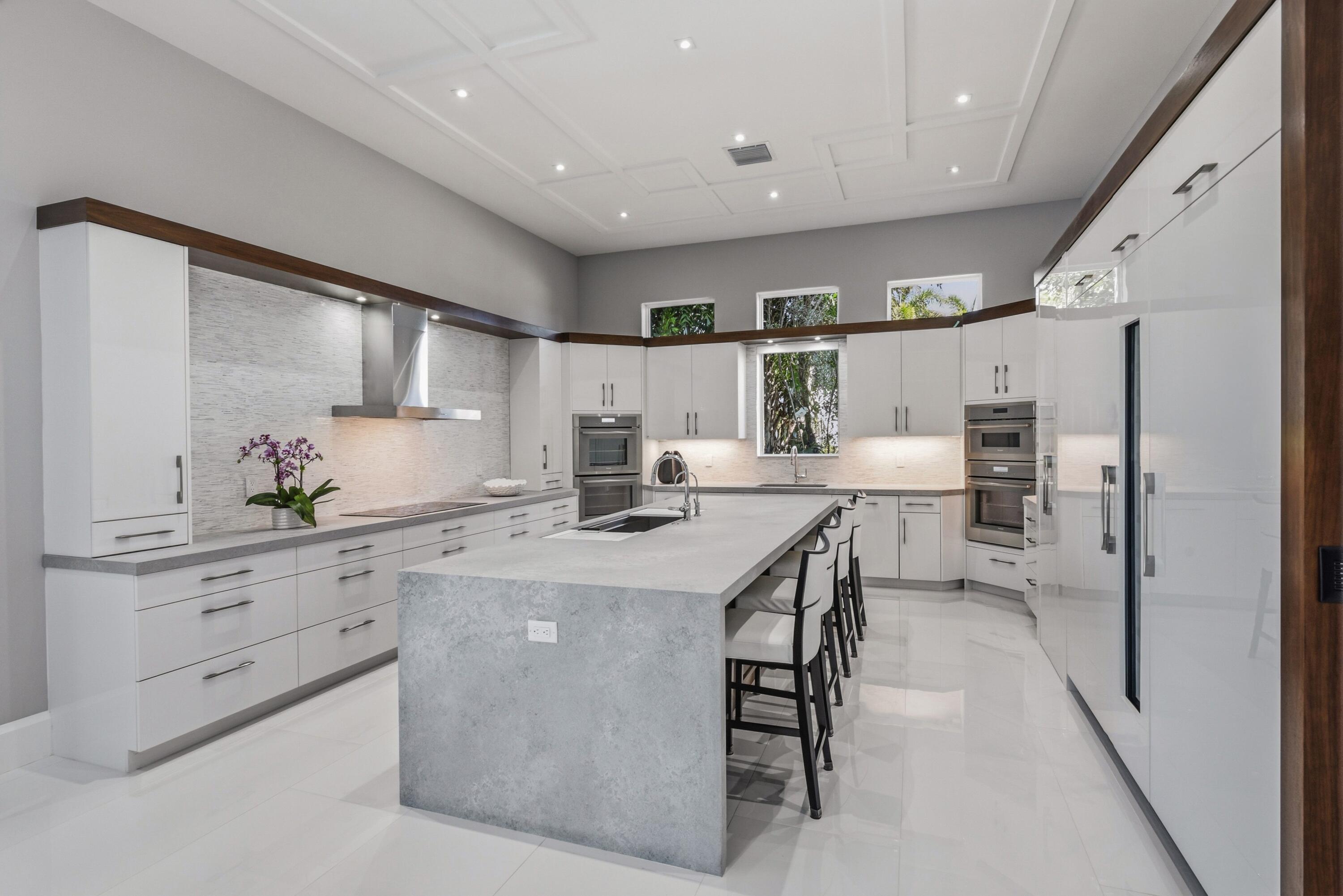 17661 Scarsdale Boca Raton, FL 33496