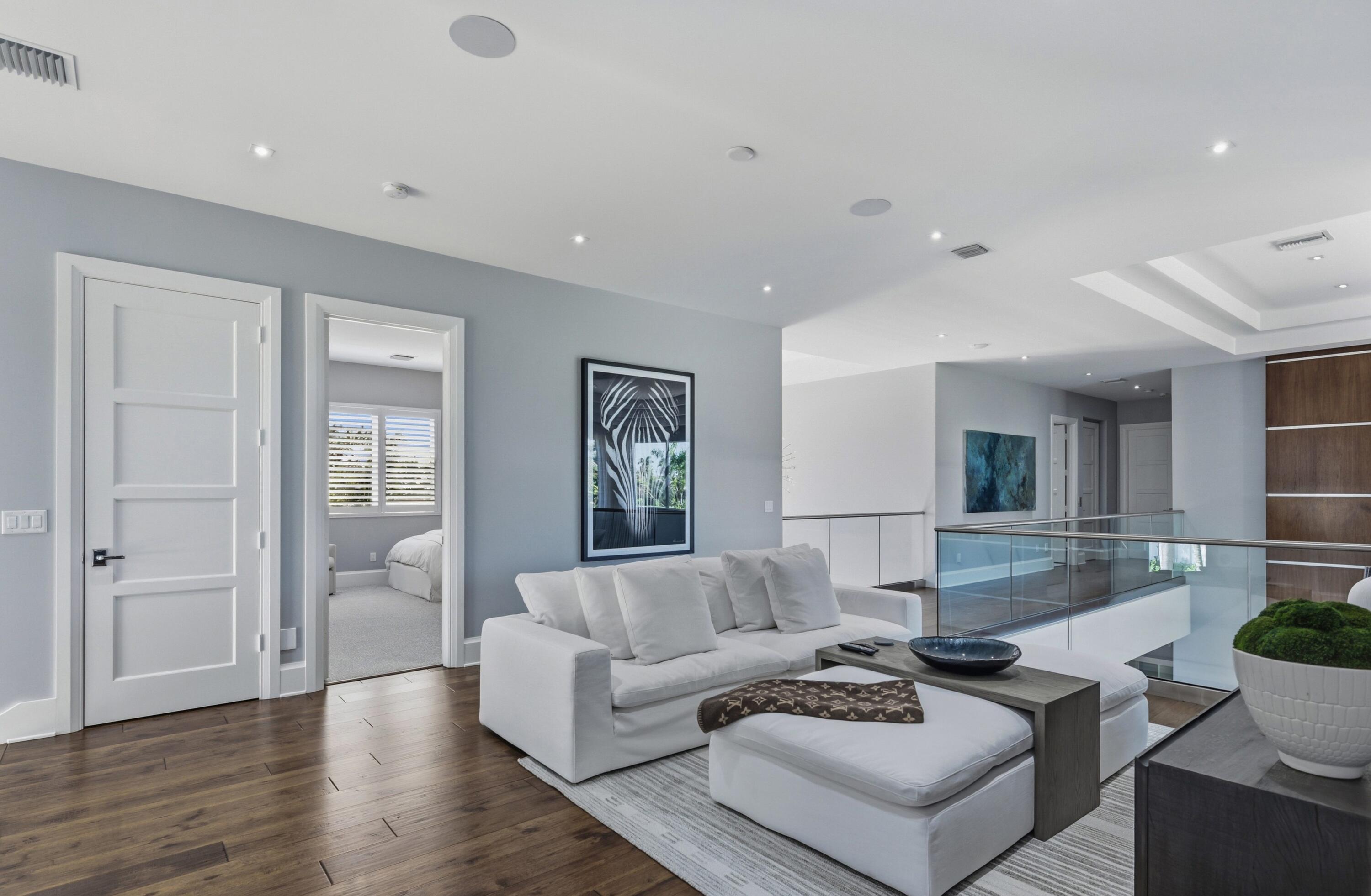 17661 Scarsdale Boca Raton, FL 33496