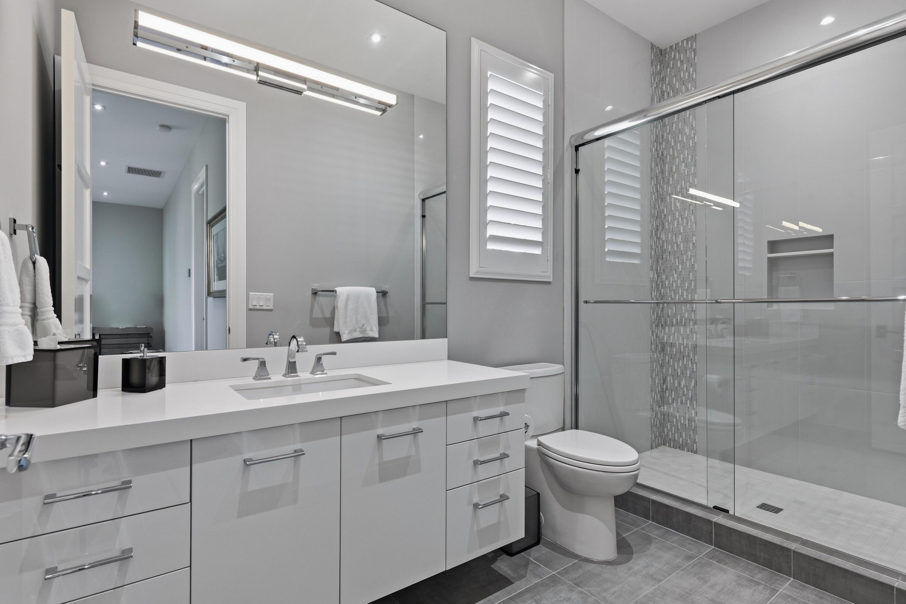 17661 Scarsdale Boca Raton, FL 33496