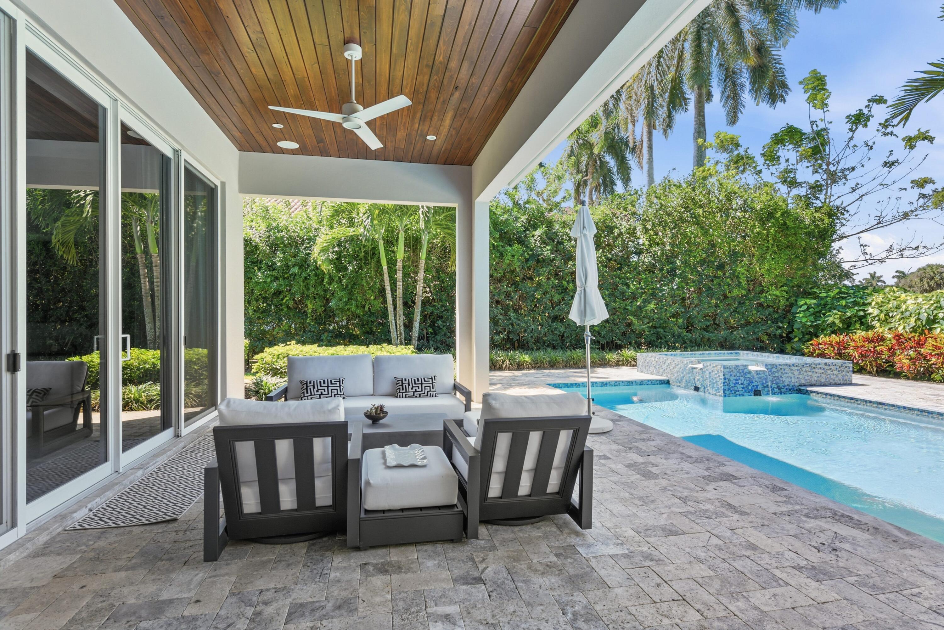 17661 Scarsdale Boca Raton, FL 33496
