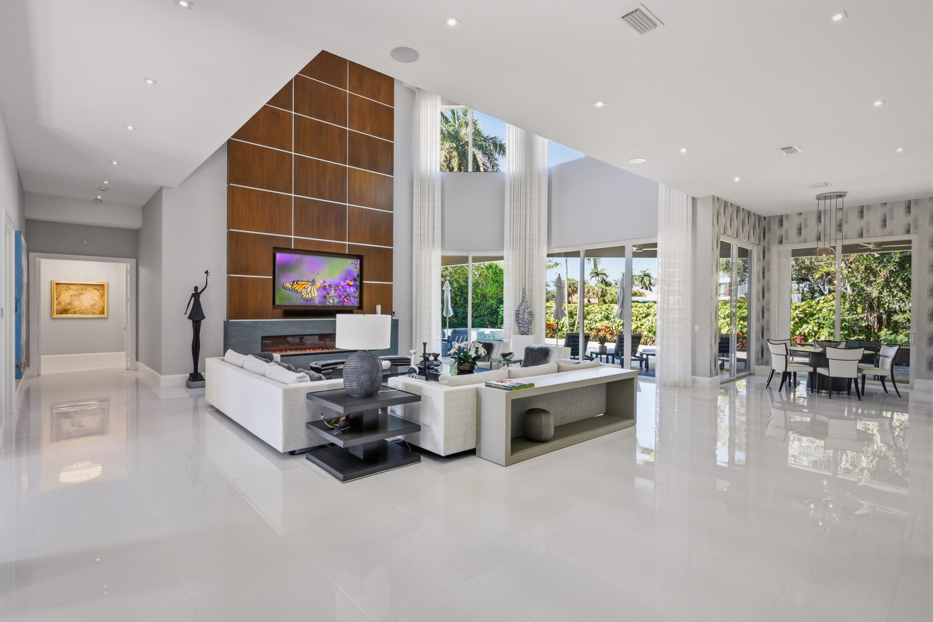 17661 Scarsdale Boca Raton, FL 33496