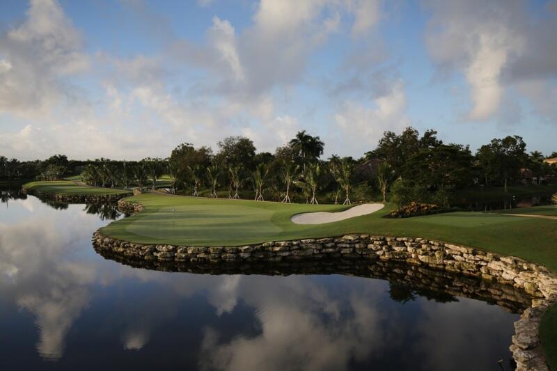 17661 Scarsdale Boca Raton, FL 33496