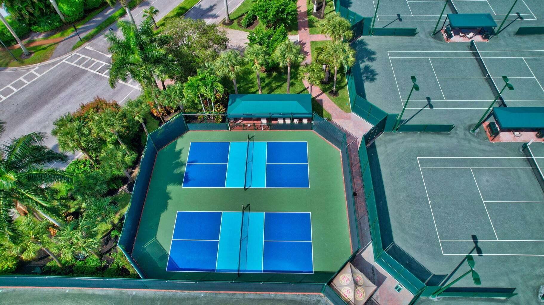 17661 Scarsdale Boca Raton, FL 33496