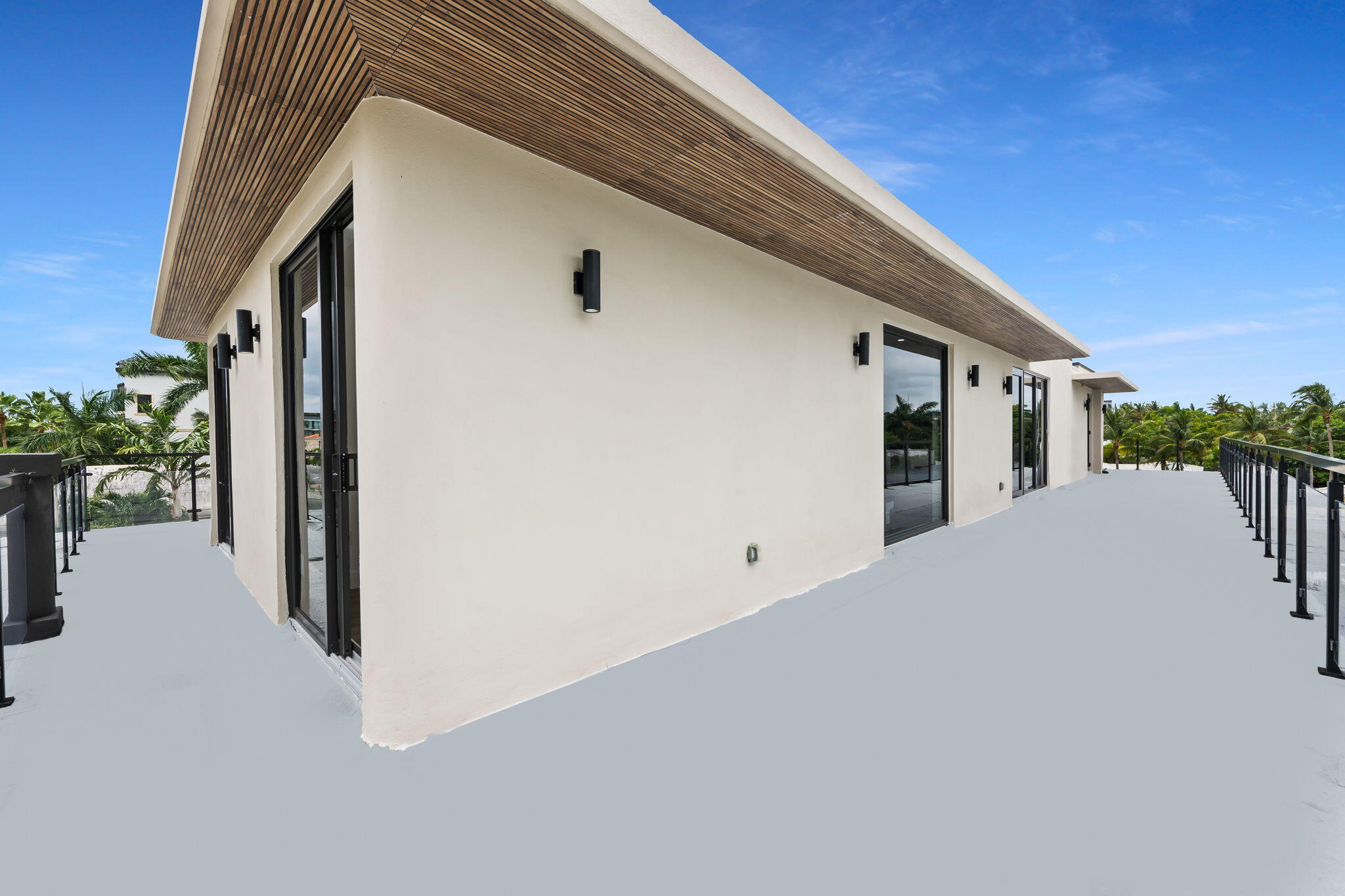 323 Hendricks Fort Lauderdale, FL 33301