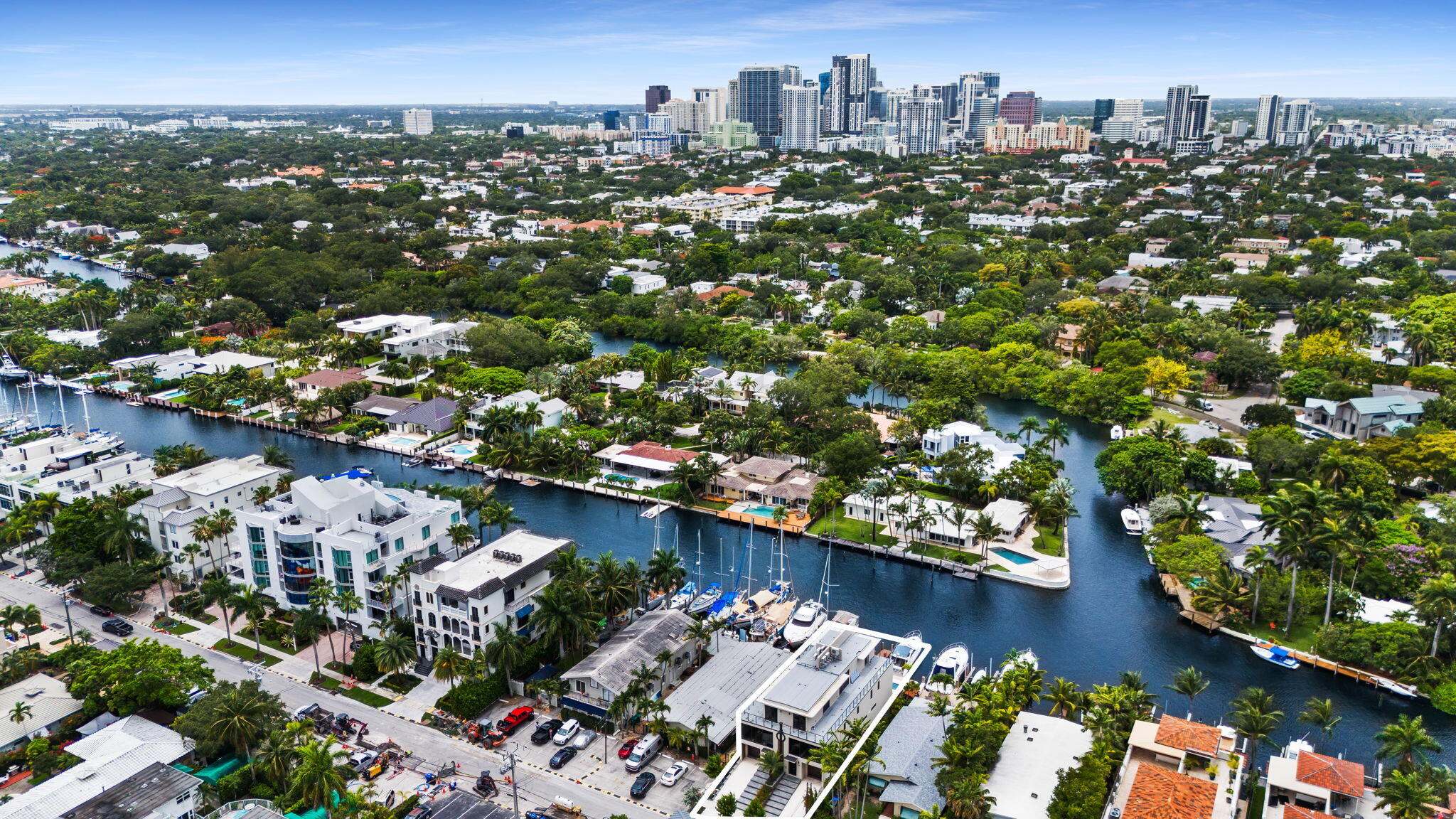 323 Hendricks Fort Lauderdale, FL 33301