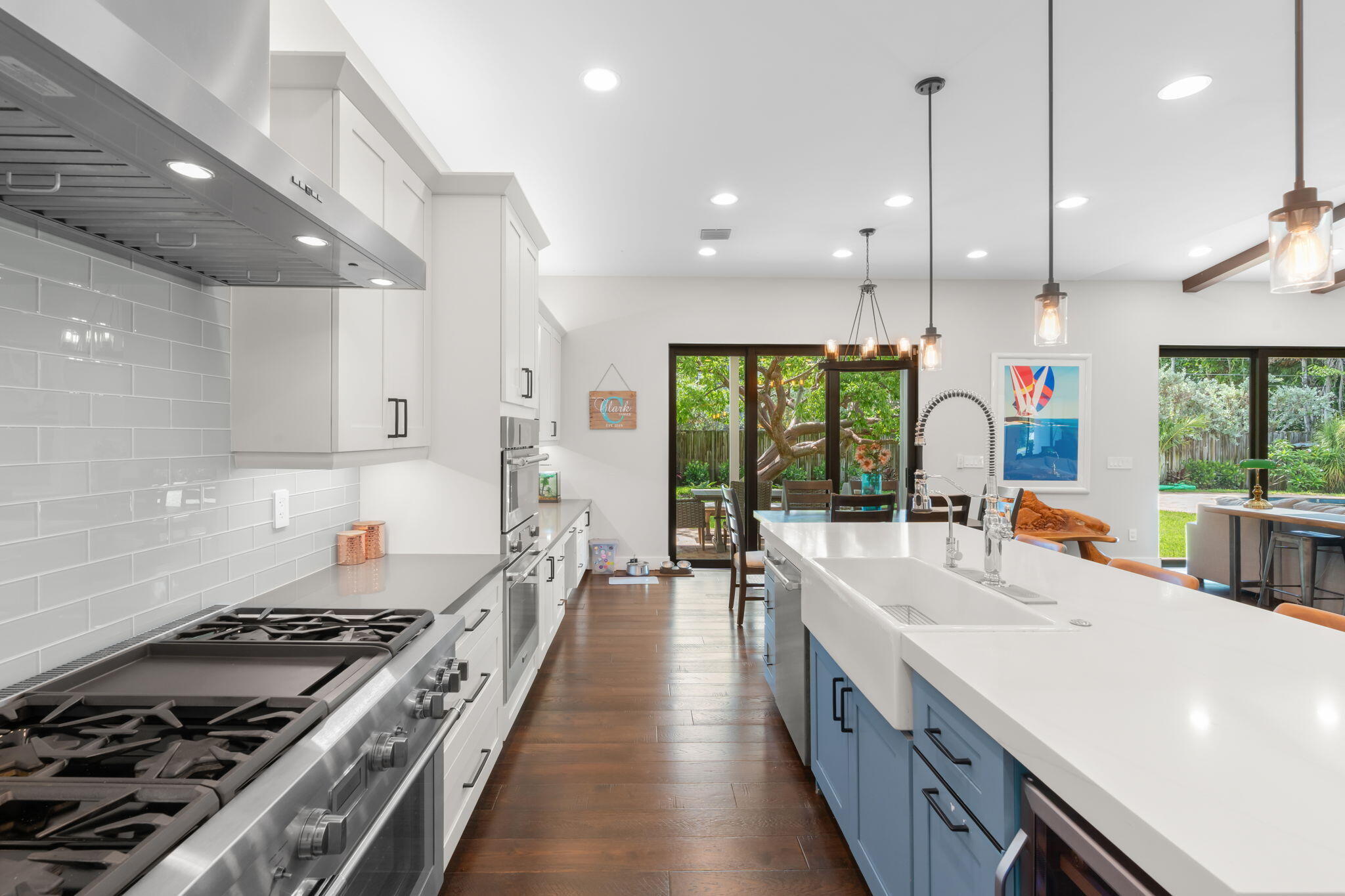 1716 Middle Riv Fort Lauderdale, FL 33305