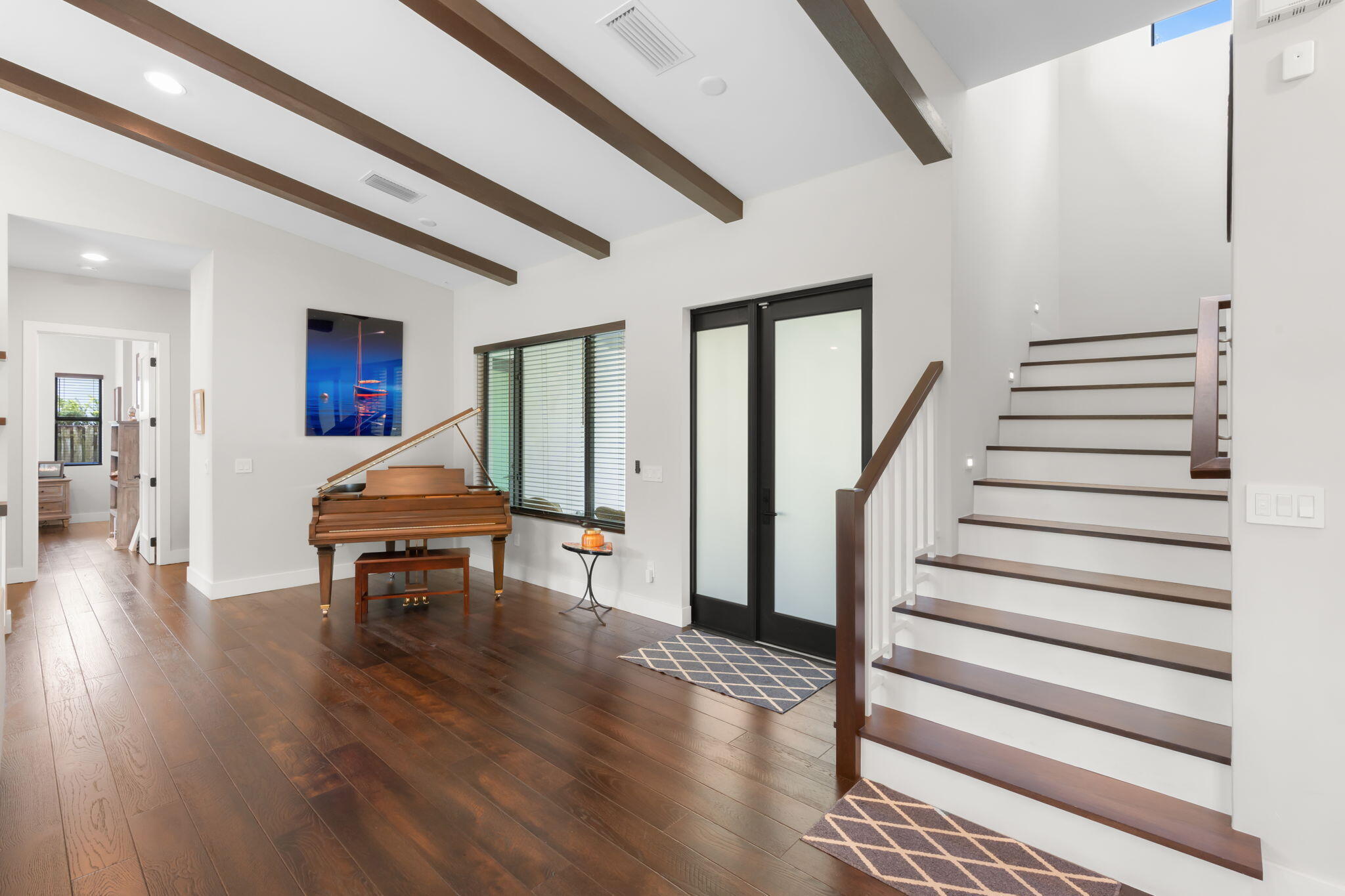 1716 Middle Riv Fort Lauderdale, FL 33305