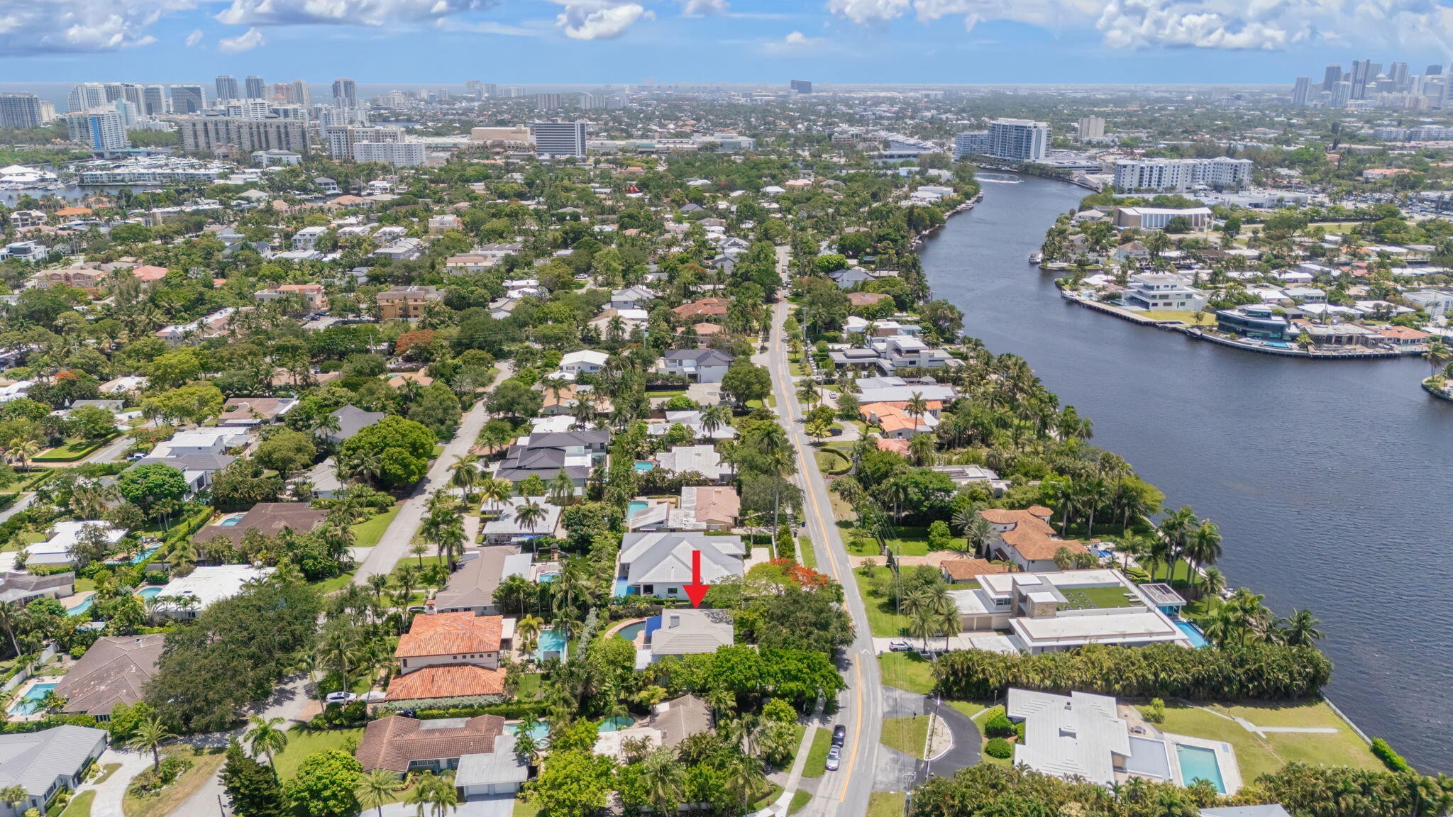 1716 Middle Riv Fort Lauderdale, FL 33305