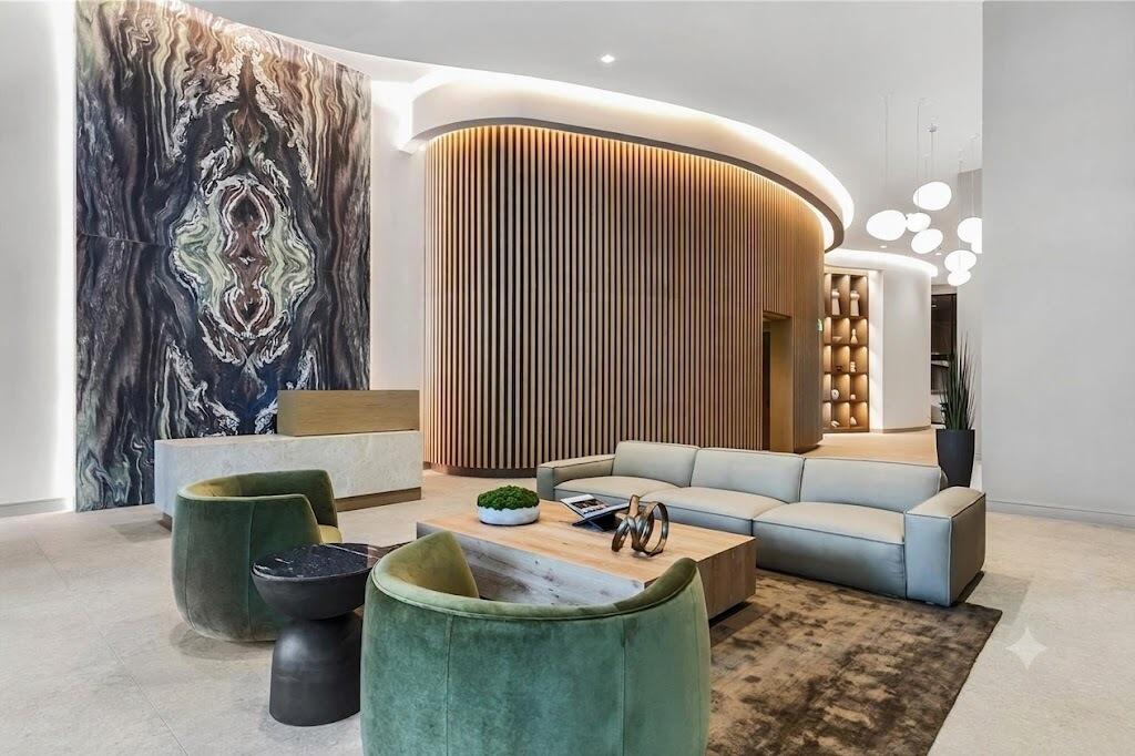 3034 Oak #503 Miami, FL 33133