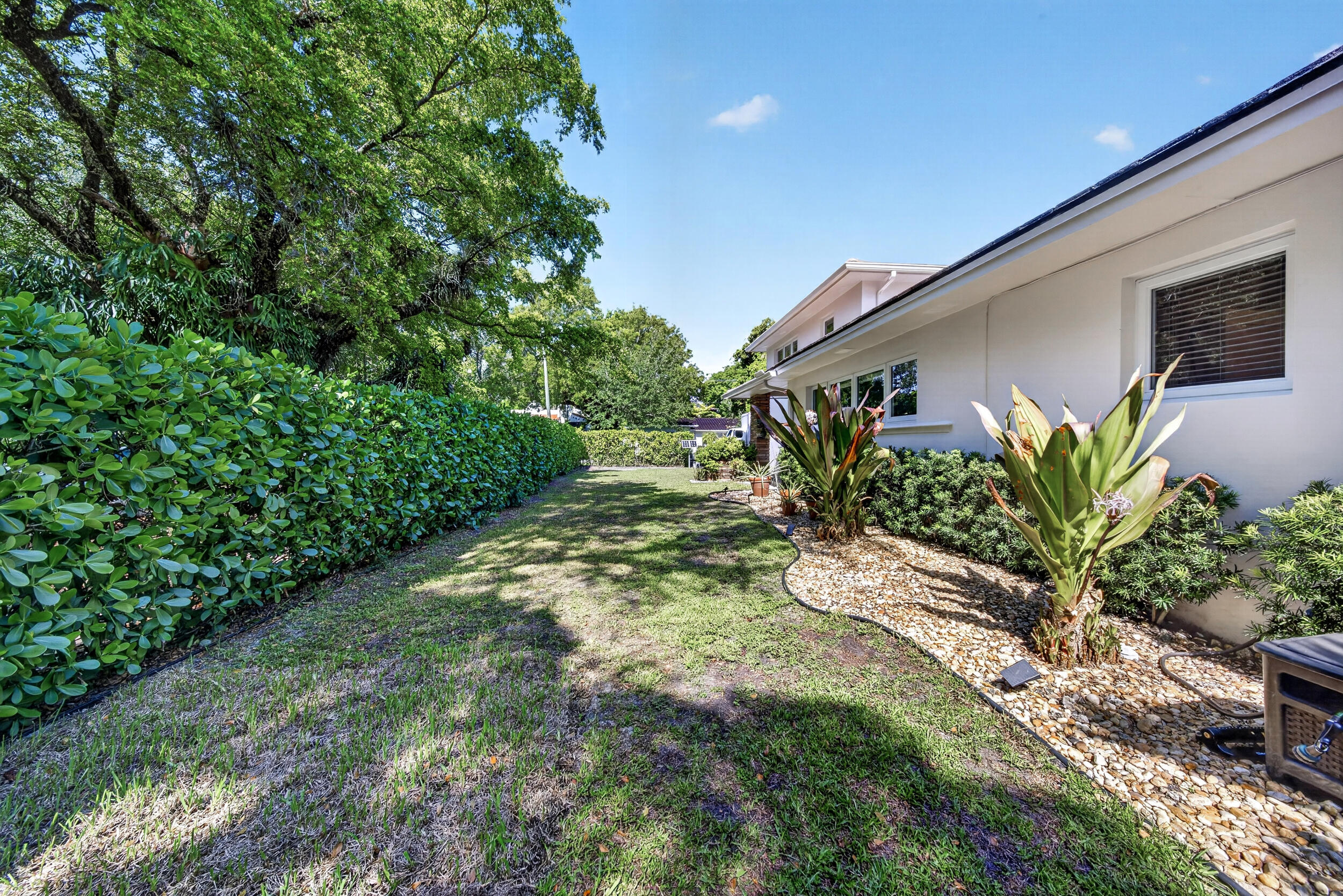 1015 Madrid Coral Gables, FL 33134