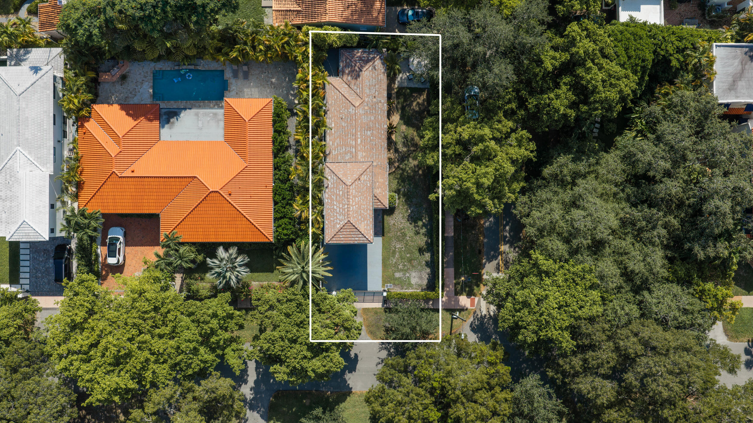 1015 Madrid Coral Gables, FL 33134
