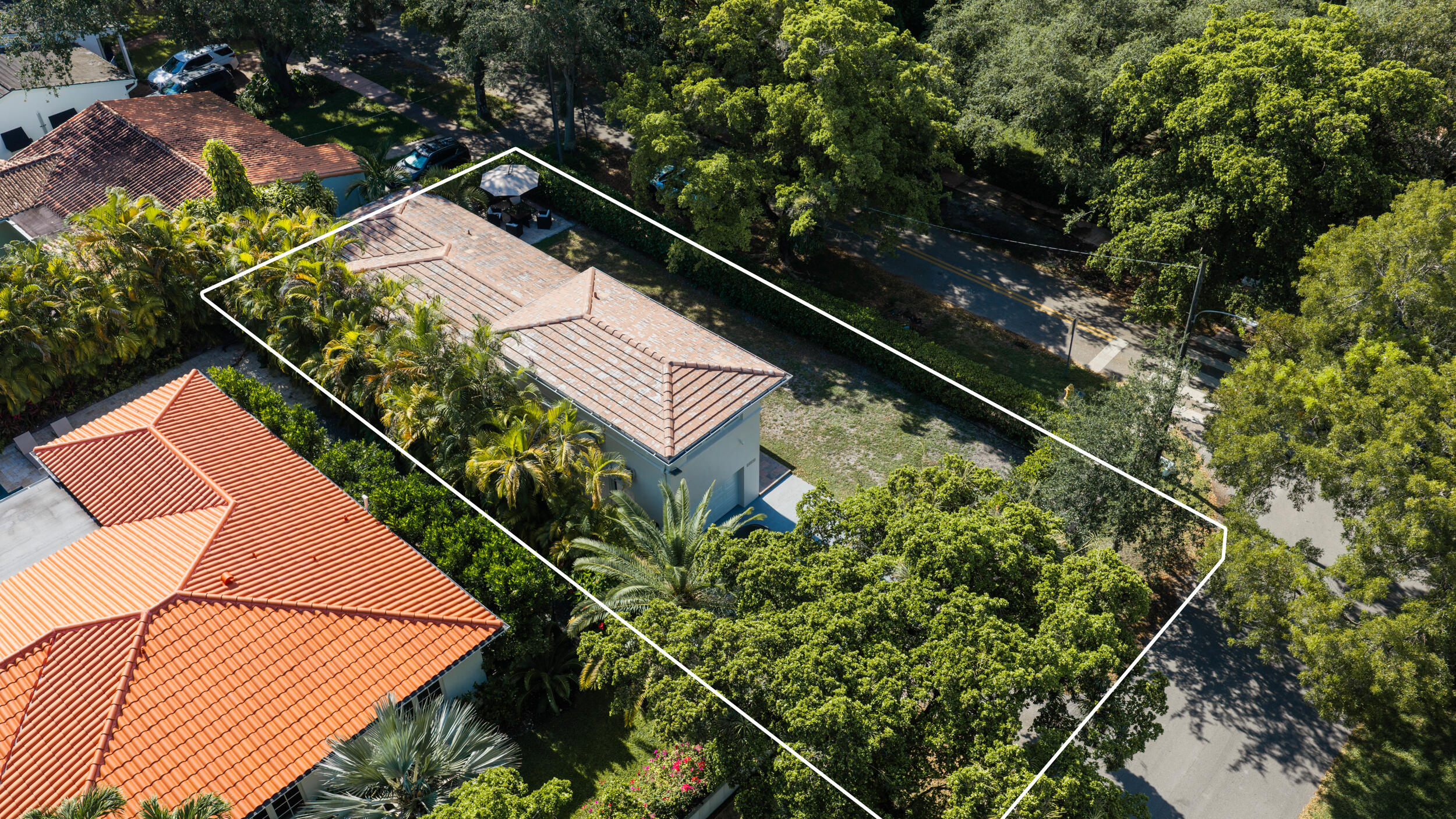 1015 Madrid Coral Gables, FL 33134