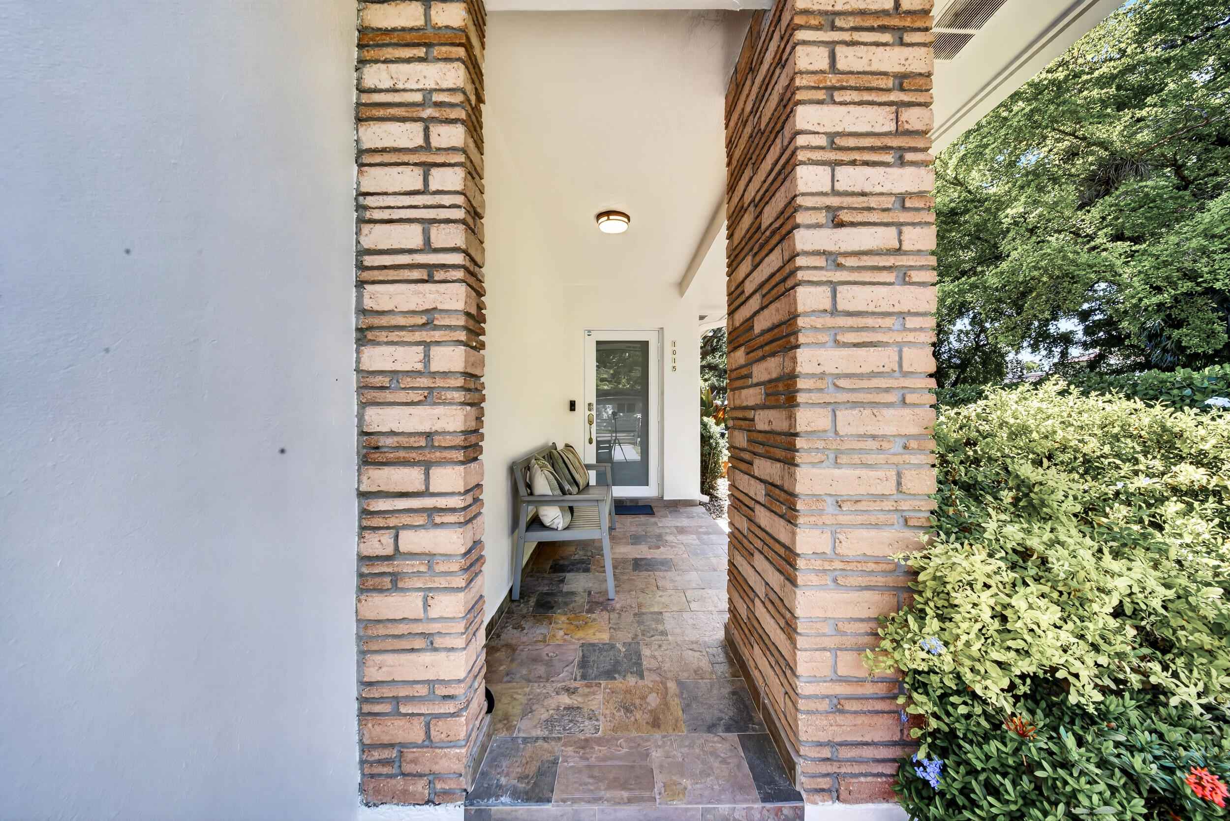 1015 Madrid Coral Gables, FL 33134