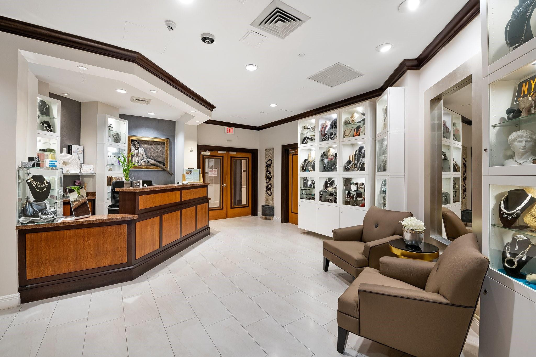 600 W Las Olas #903 Fort Lauderdale, FL 33312