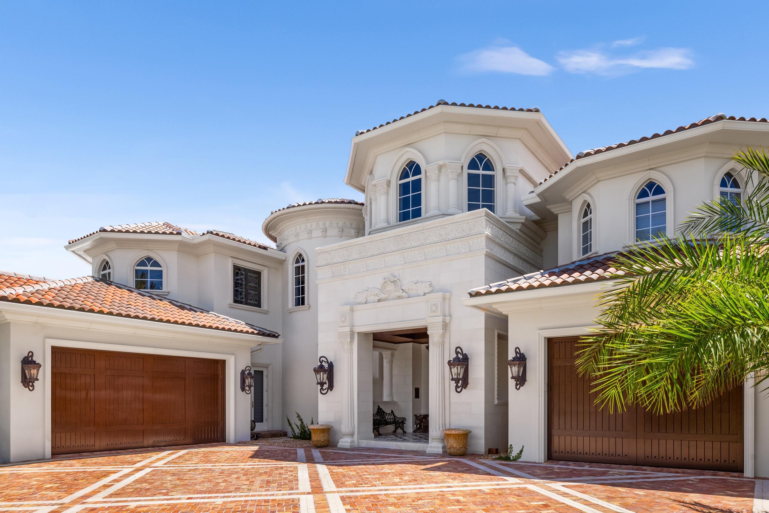 745 Middle Riv Dr Fort Lauderdale, FL 33304