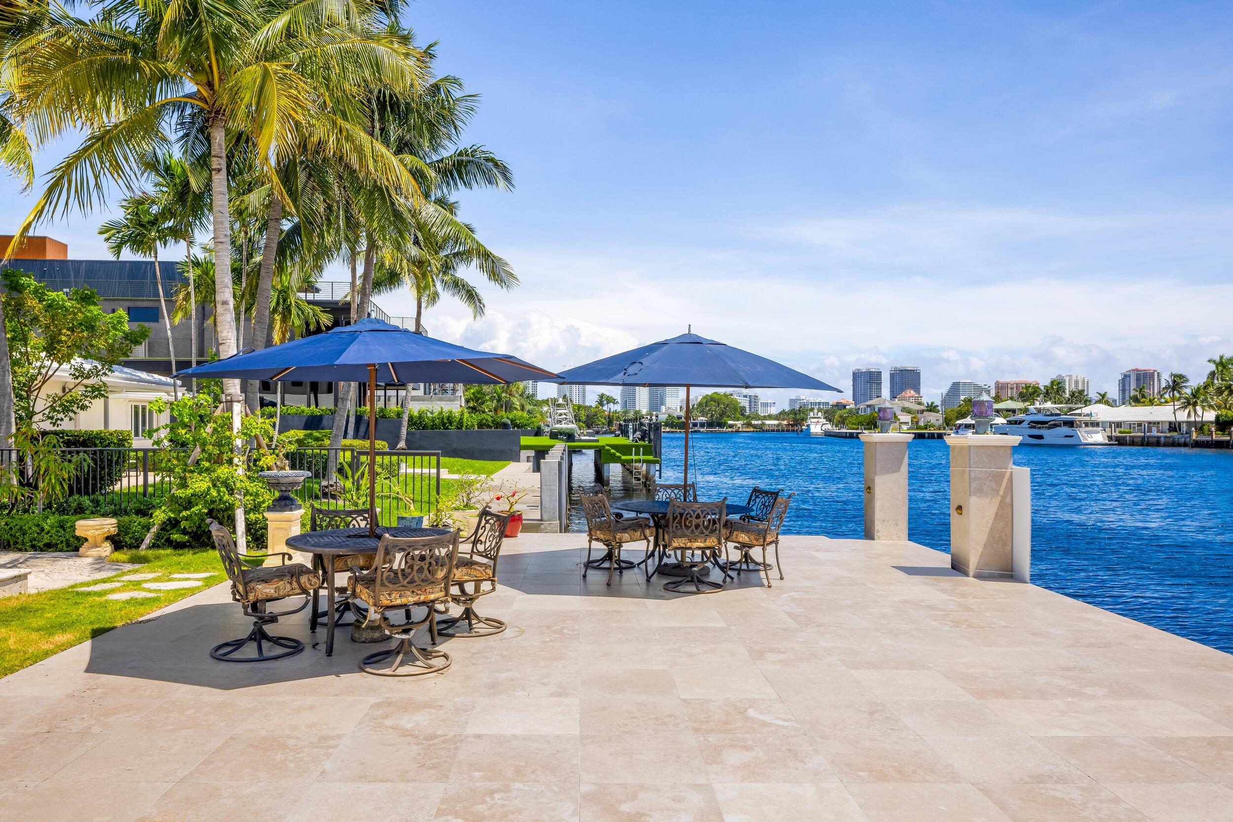 745 Middle Riv Dr Fort Lauderdale, FL 33304