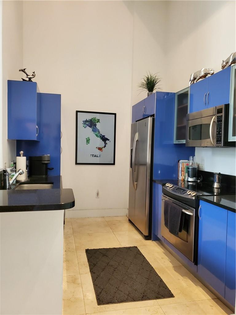 image The Venture at Aventura0