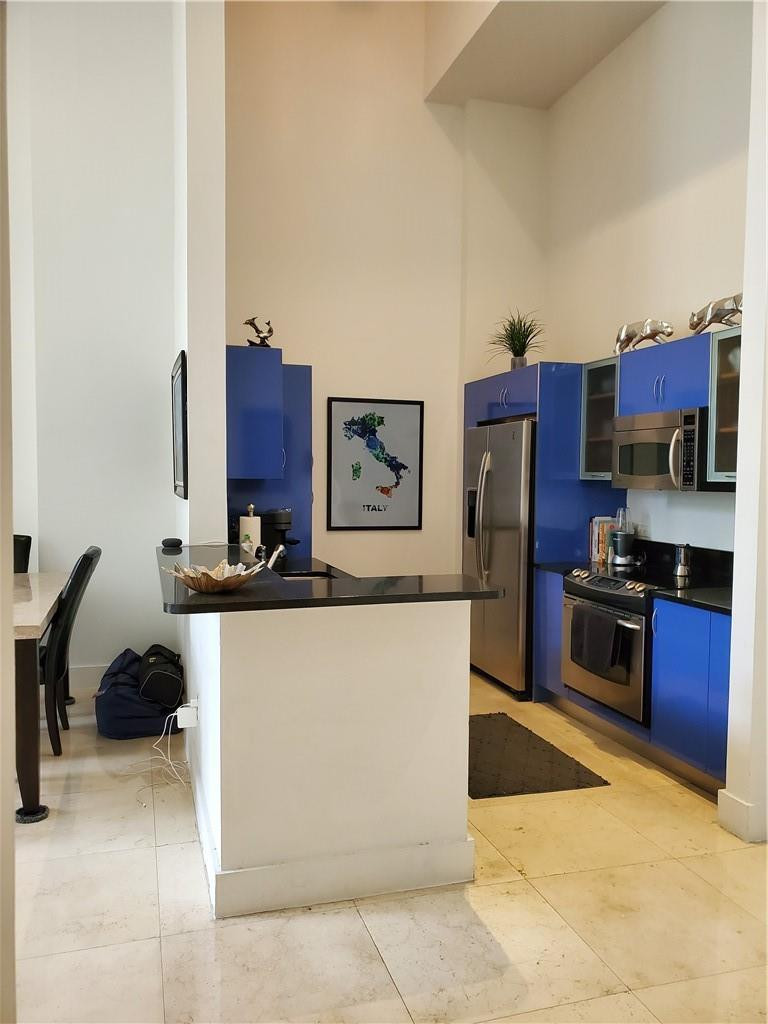 image The Venture at Aventura1