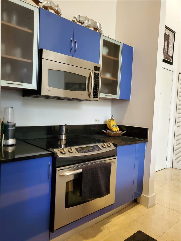 image The Venture at Aventura3