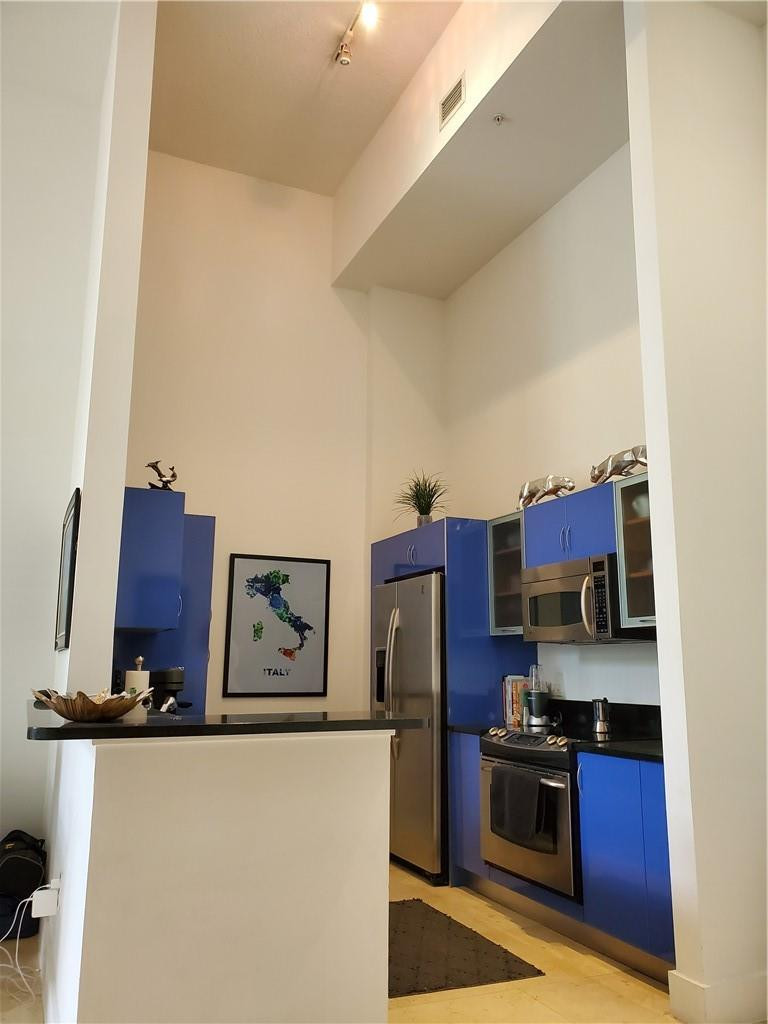 image The Venture at Aventura4