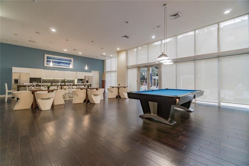 image The Venture at Aventura50
