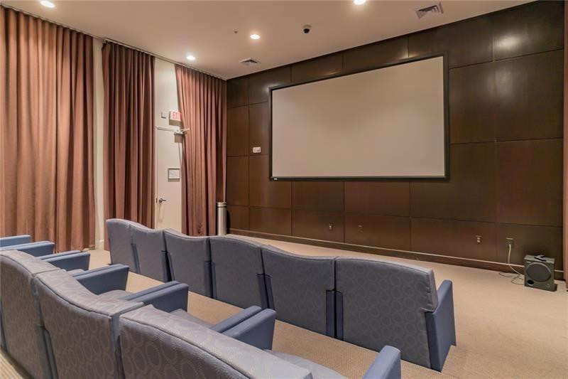 image The Venture at Aventura53