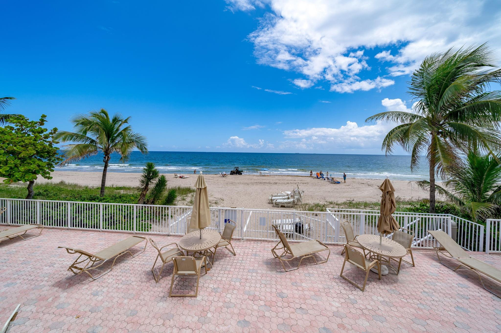 4250 Galt Ocean Dr #14B